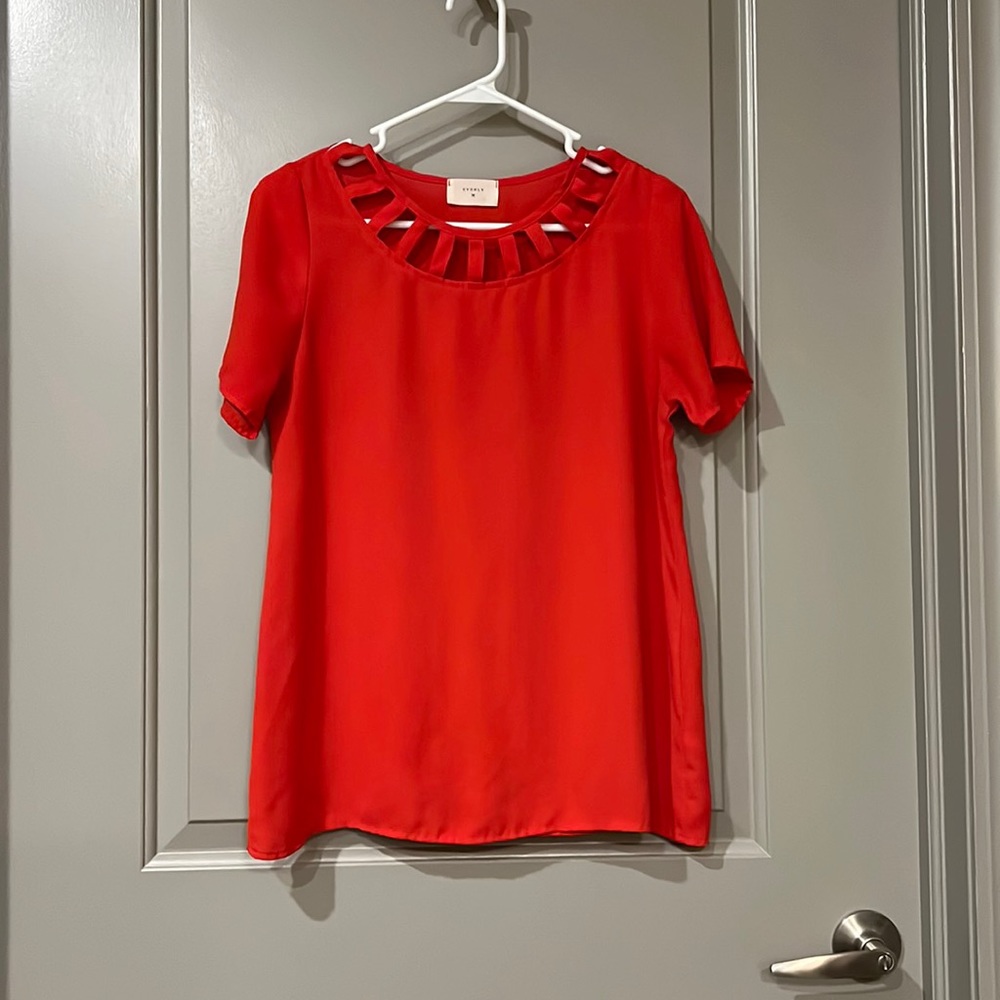 Detailed neckline red blouse